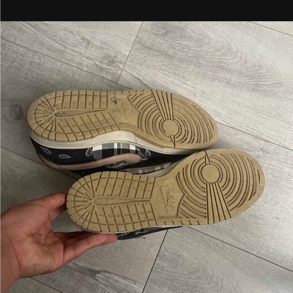 travis scott dunks - Picture 4 of 7